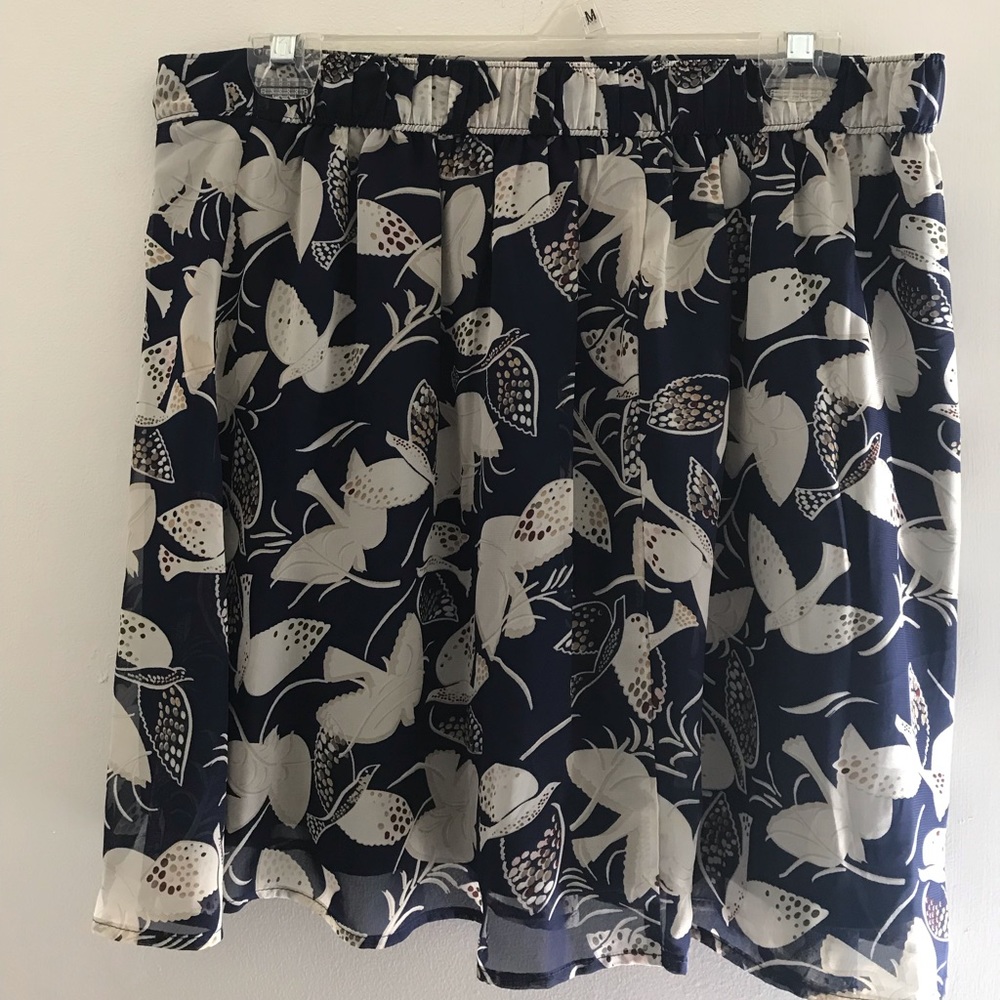 Cute skirt!